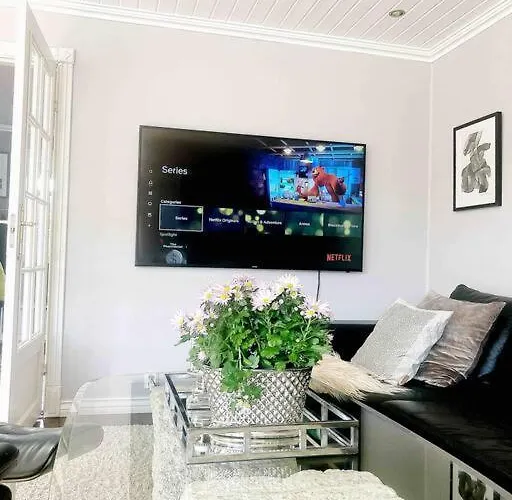 Villa Grand At *